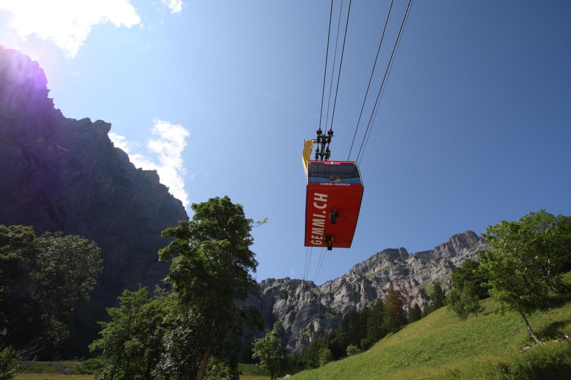 Hotel Alfa Superieur - Leukerbad-Therme Dış mekan fotoğraf
